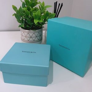 Tiffany & Co fine China jewelry box